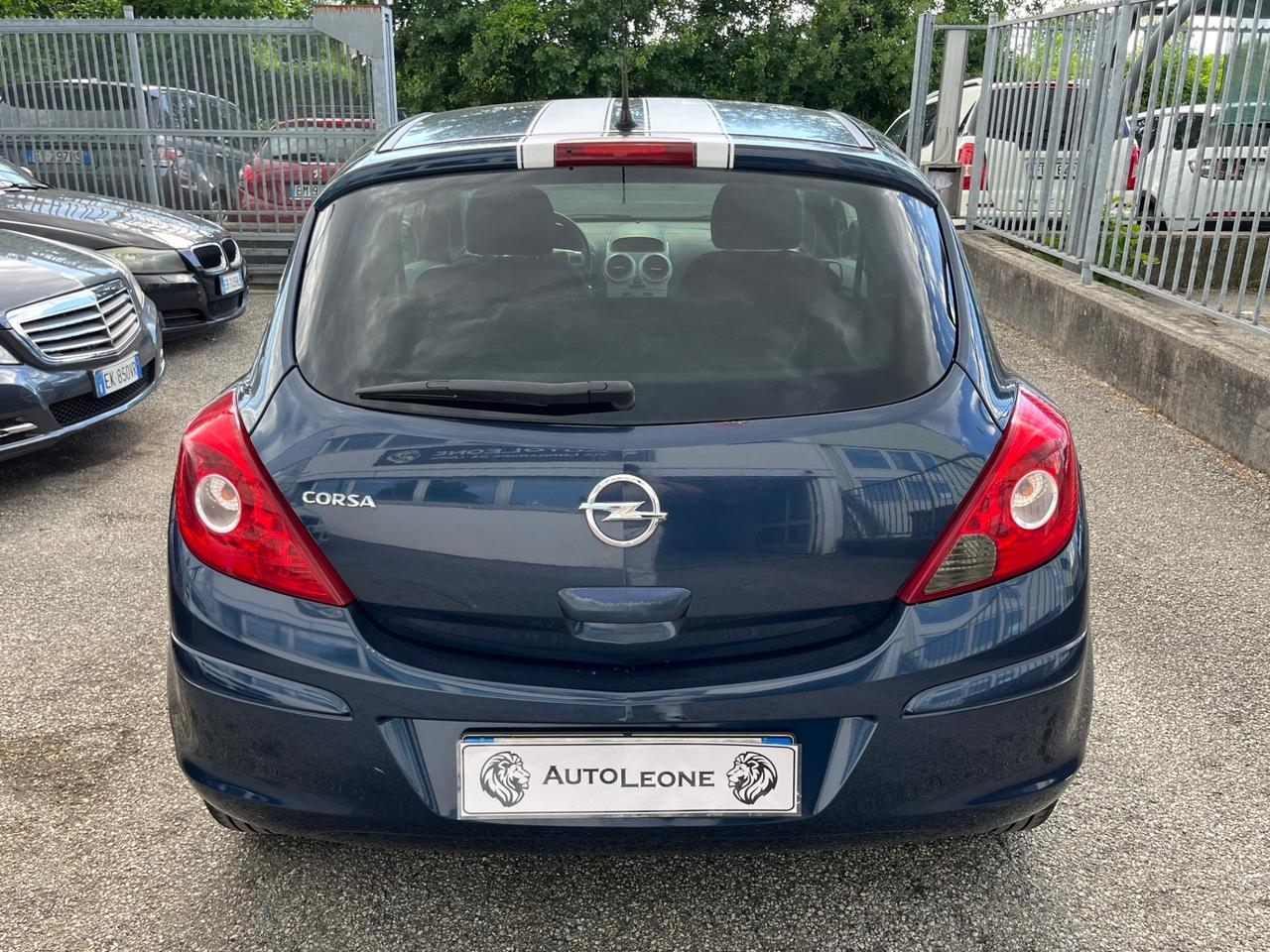 Opel Corsa 1.2 3 porte b-color OK NEOPATENTATI