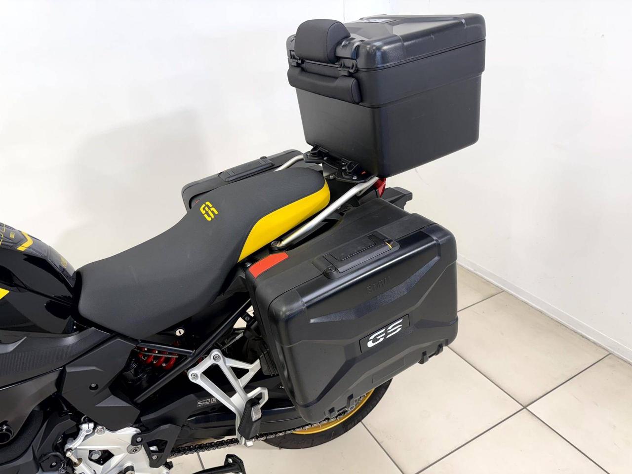 BMW F 850 GS Edition 40 Years Depotenziata A2