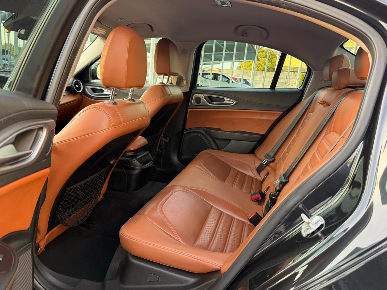 Alfa Romeo Giulia 2.2 Turbodiesel 210 CV AT8 AWD Q4 Veloce Ti