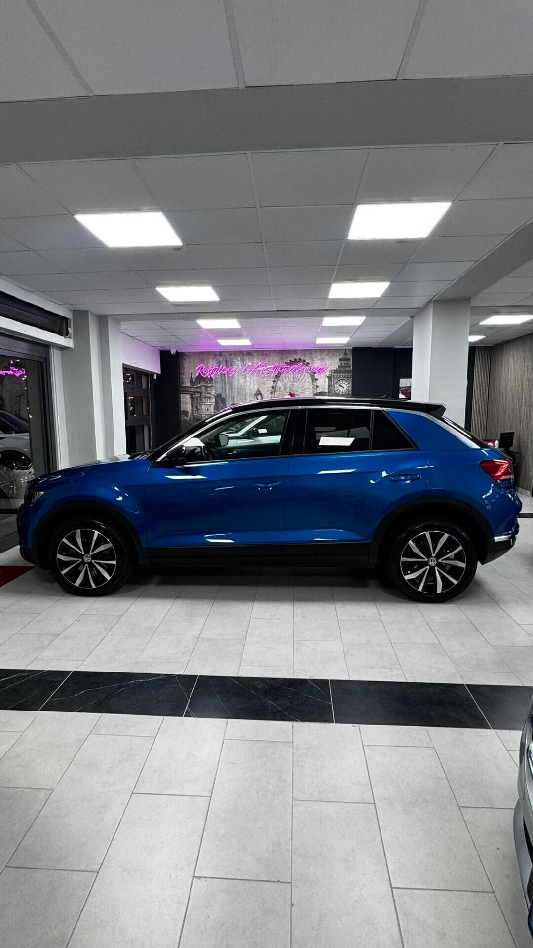 Volkswagen T-Roc 2.0 TDI SCR 150 CV DSG Business BlueMotion Technology