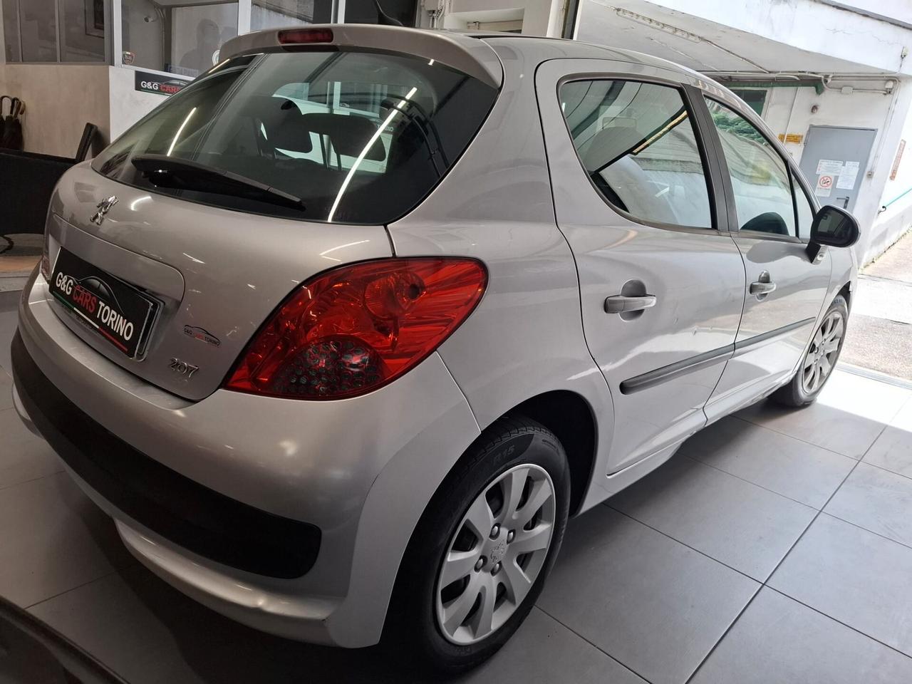 Peugeot 207 1.4 8V 75CV 5p. X Line ECO GPL
