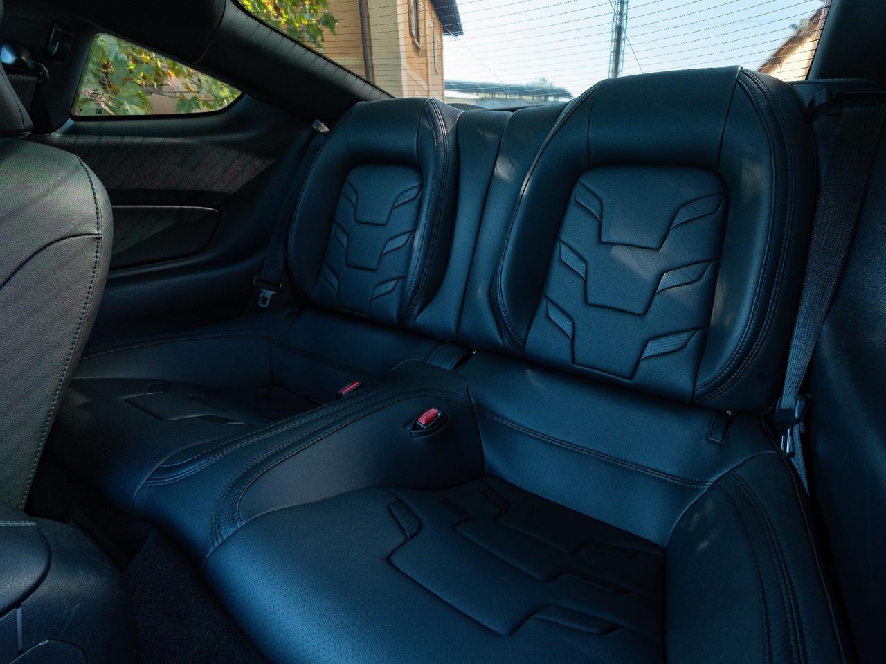 Ford Mustang 3.7 - V6 FASTBACK