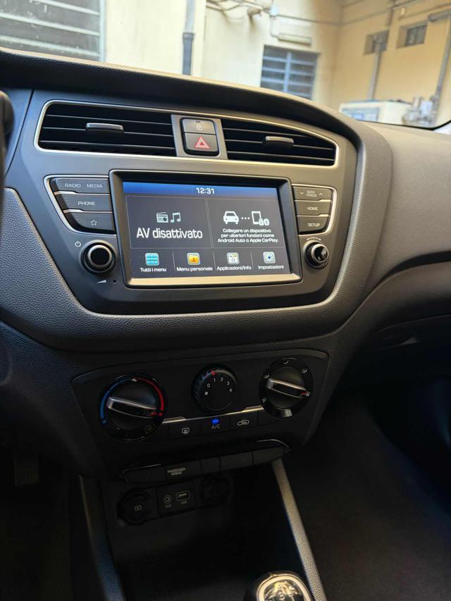 HYUNDAI i20 1.2 5 porte Econext Tech