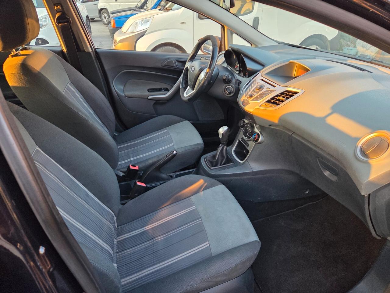 Ford Fiesta 1.4 TDCi 5p. Titanium - 03/2010