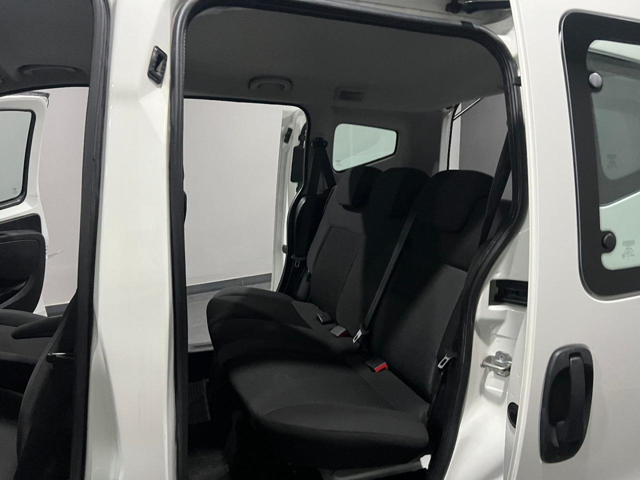 Fiat Qubo 1.4 8V 77 CV Lounge Natural Power e6