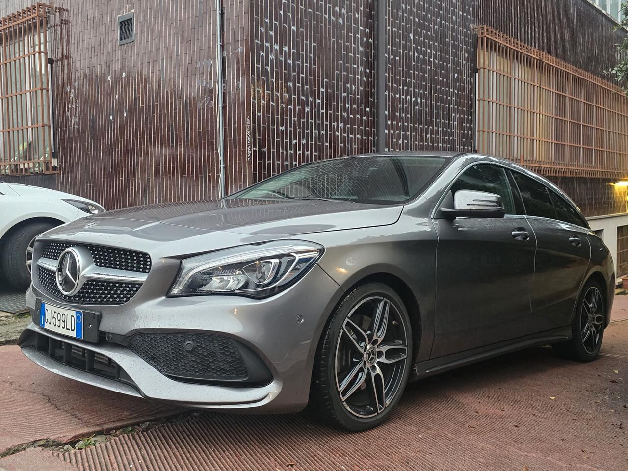 Mercedes-benz CLA 220 S.W. 4Matic Automatic Premium