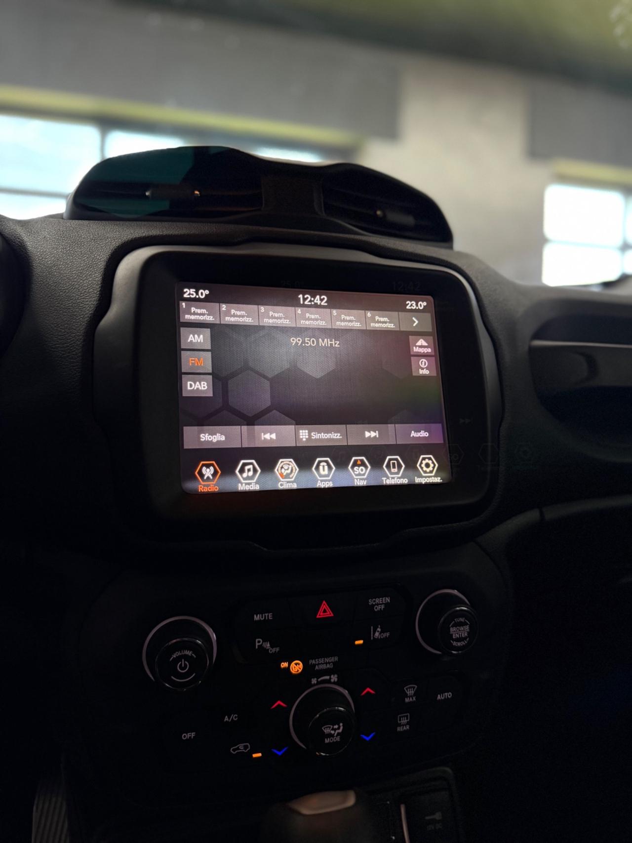 Jeep Renegade 1.6 Mjt DDCT 120 CV Limited