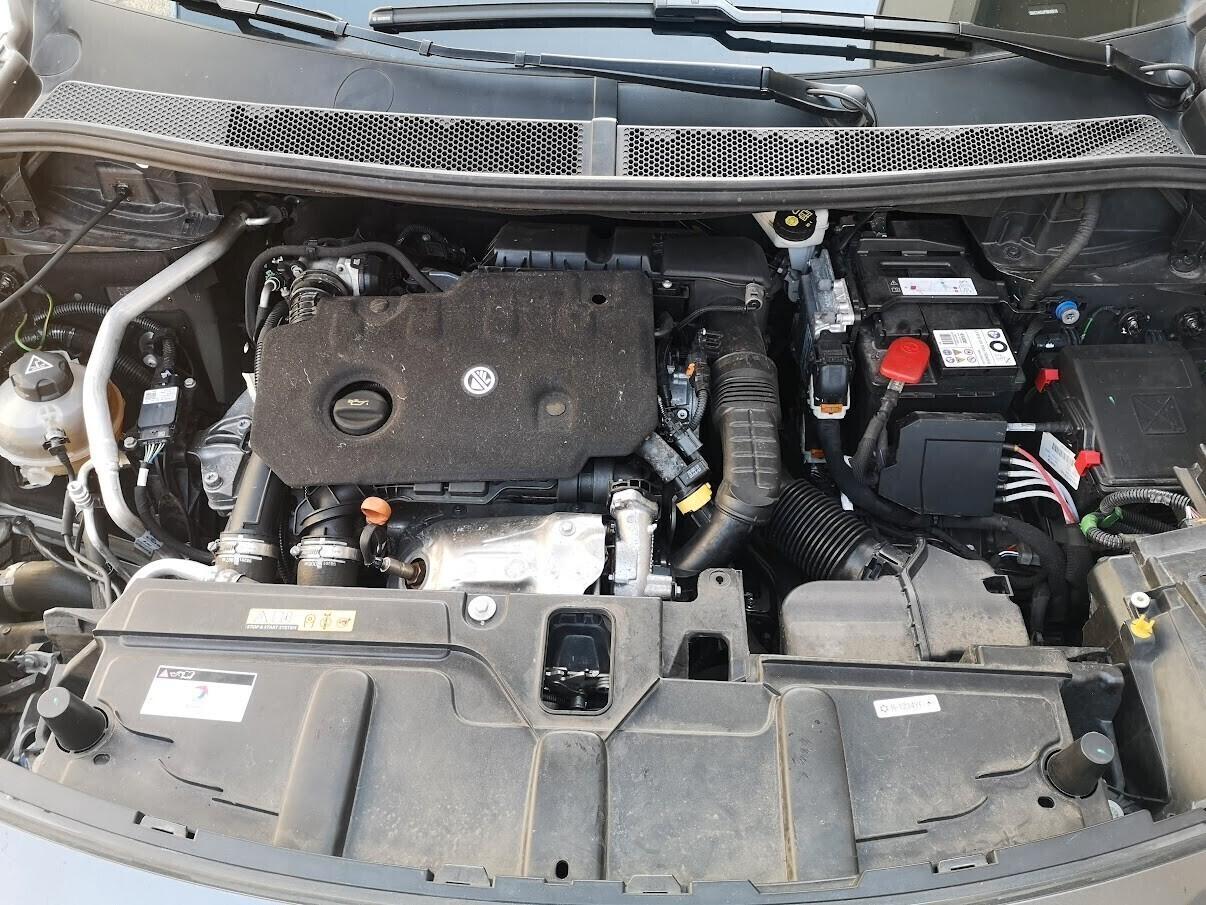 Peugeot 3008 BlueHDi 130 S&S EAT8 Allure Pack KM 50.008 !!!