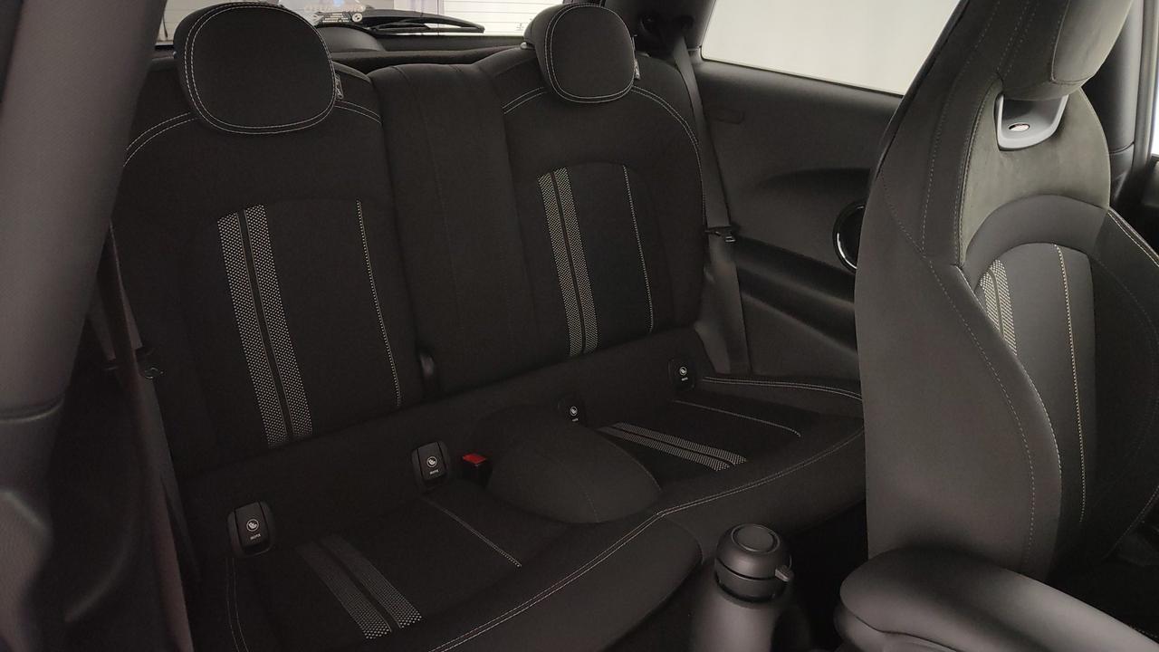 MINI Mini IV F56 2018 3p - Mini 3p 2.0 Cooper SD Hype auto