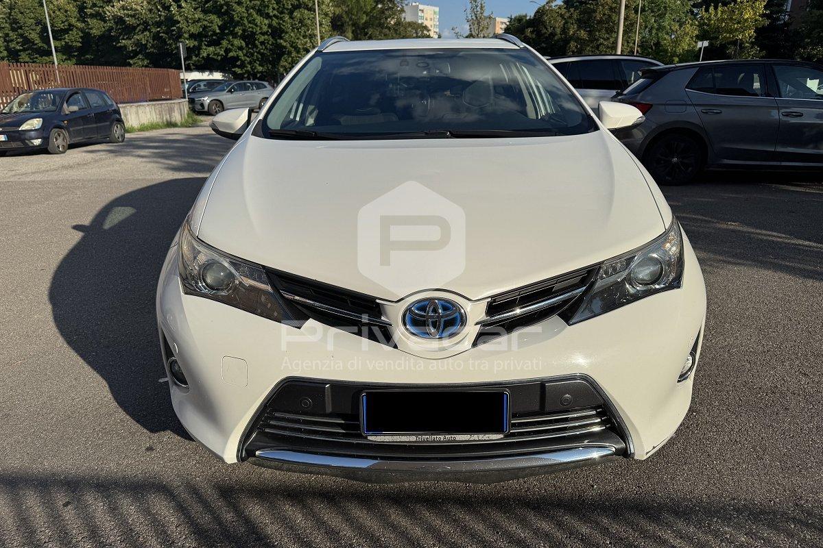 TOYOTA Auris Touring Sports 1.8 Hybrid Lounge