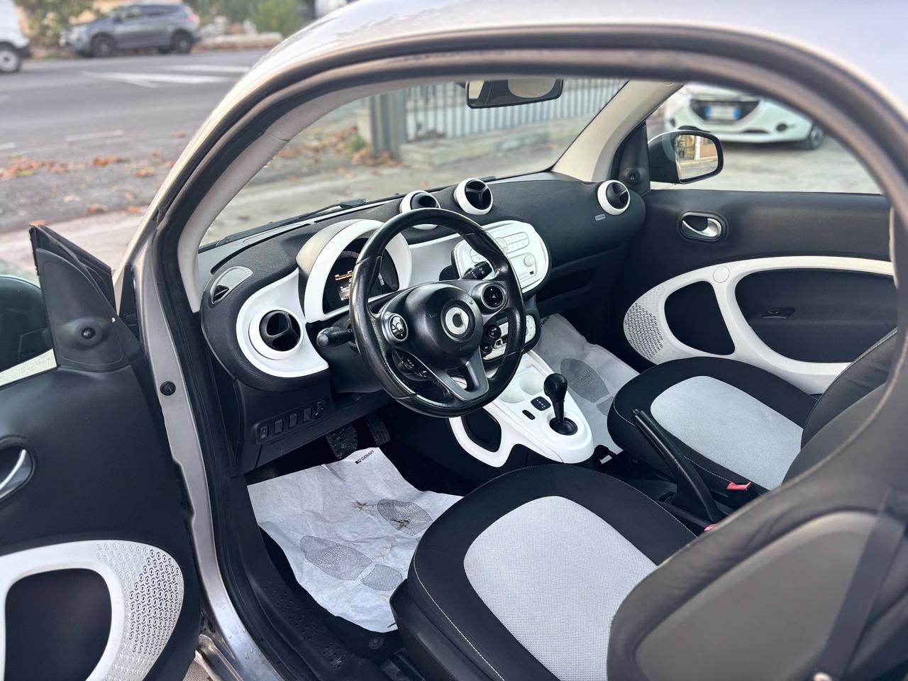 Smart ForTwo 70 1.0 twinamic