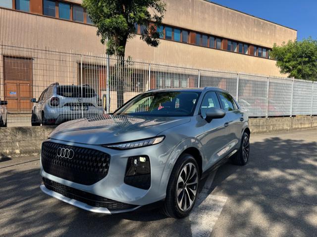 AUDI Q3 TDI 150CV S Tronic Business Advanced
