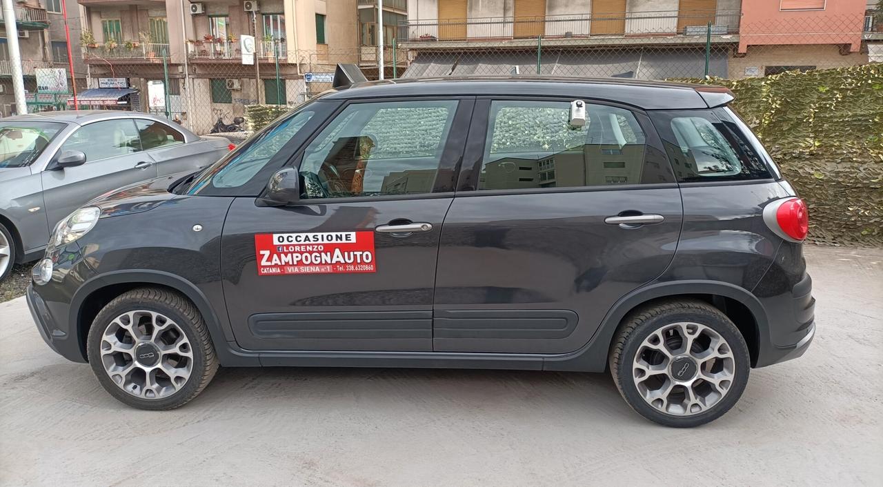 Fiat 500L 1.3 Multijet 95 CV Cross AUTOMATICO X NEOPATENTATO ZAMPOGNAUTO CT