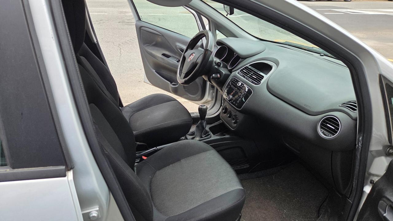 Fiat Punto 1.3 MJT II 75 CV 5 porte Street