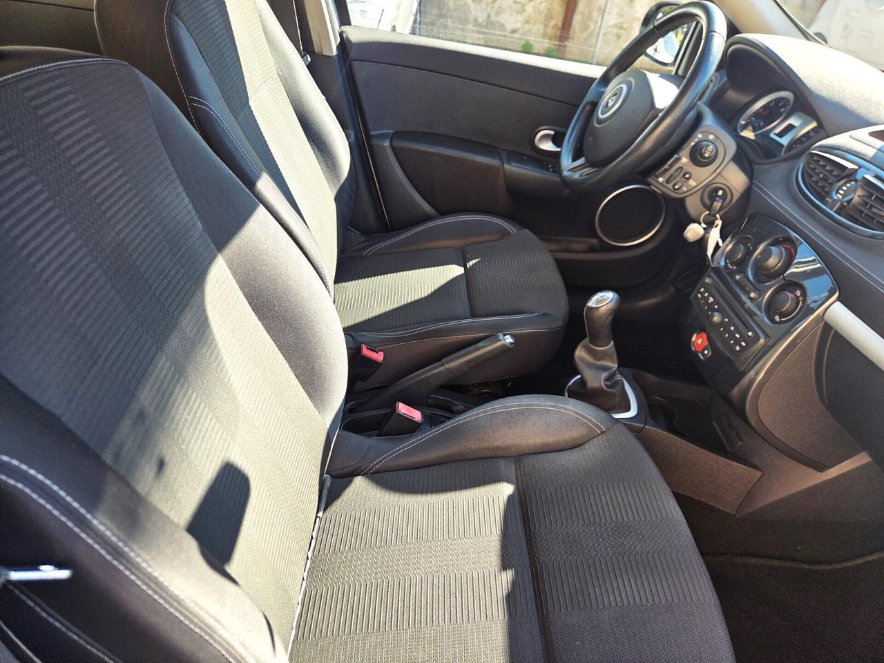 CLIO 1.5 DCI UNICO PR. TAGLIANDATA NAVIGATORE