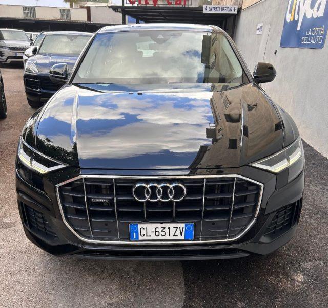 AUDI Q8 45 TDI quattro tiptronic