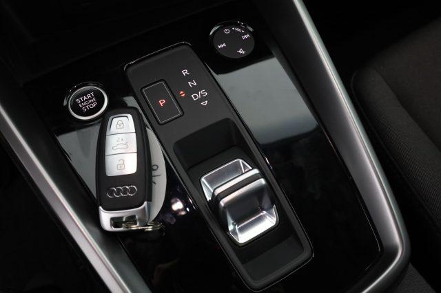 AUDI A3 A3 SPB 30 TDI S tronic Business