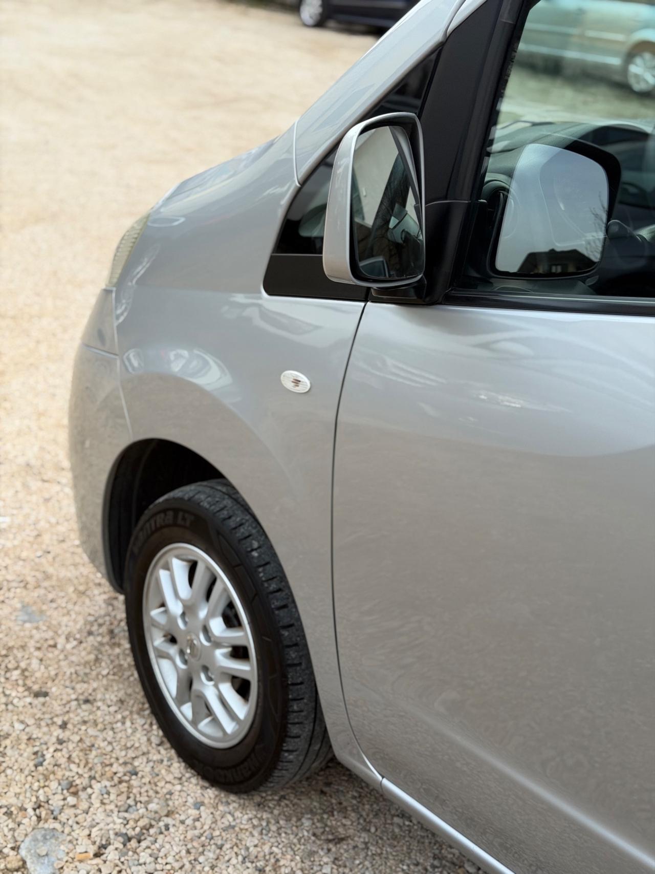 Nissan EVALIA 1.5dCi 7 POSTI DPF ACENTA KMCERT GARANZ