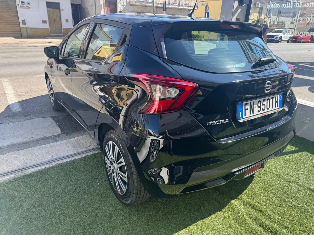 Nissan Micra 1.0 IG 12V 5 porte Visia