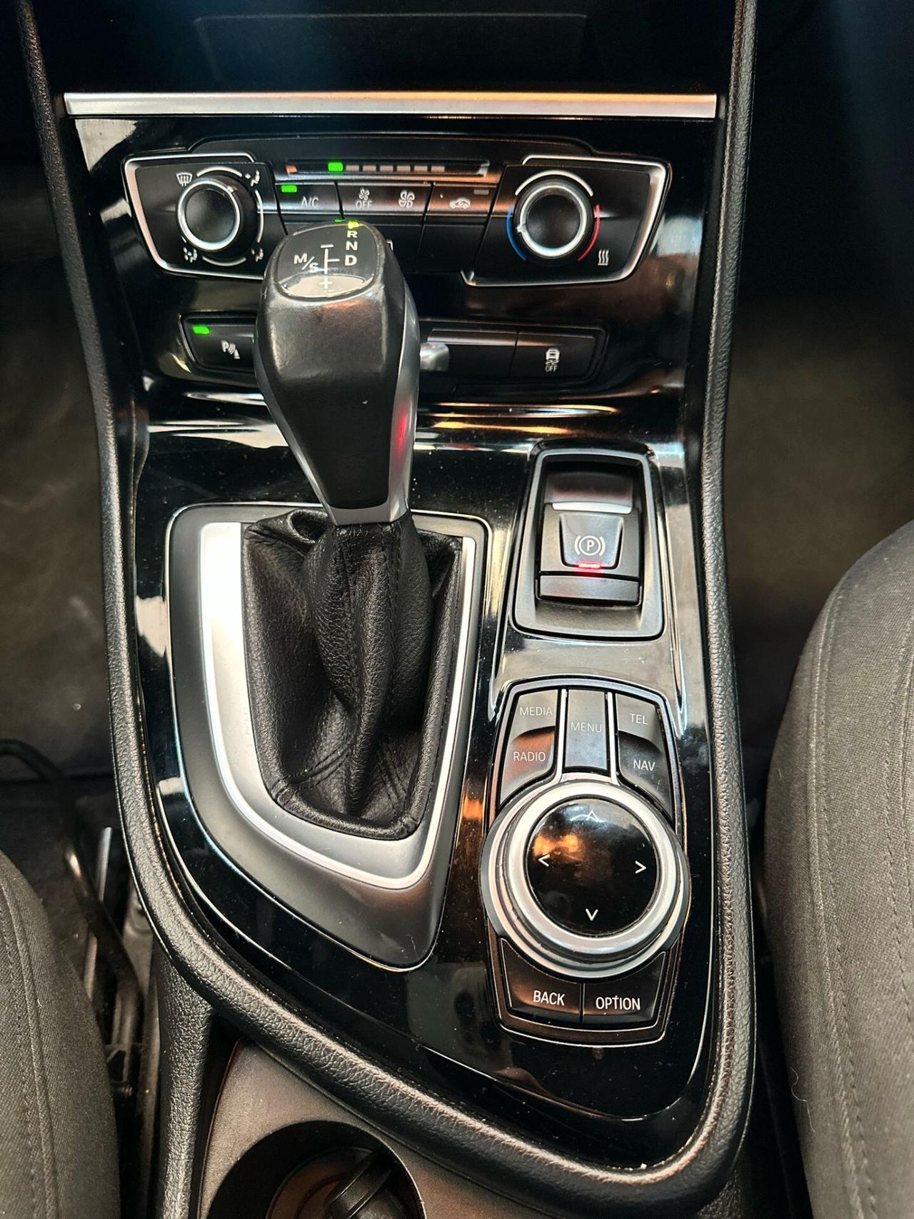 Bmw 216 216d Active Tourer Luxury