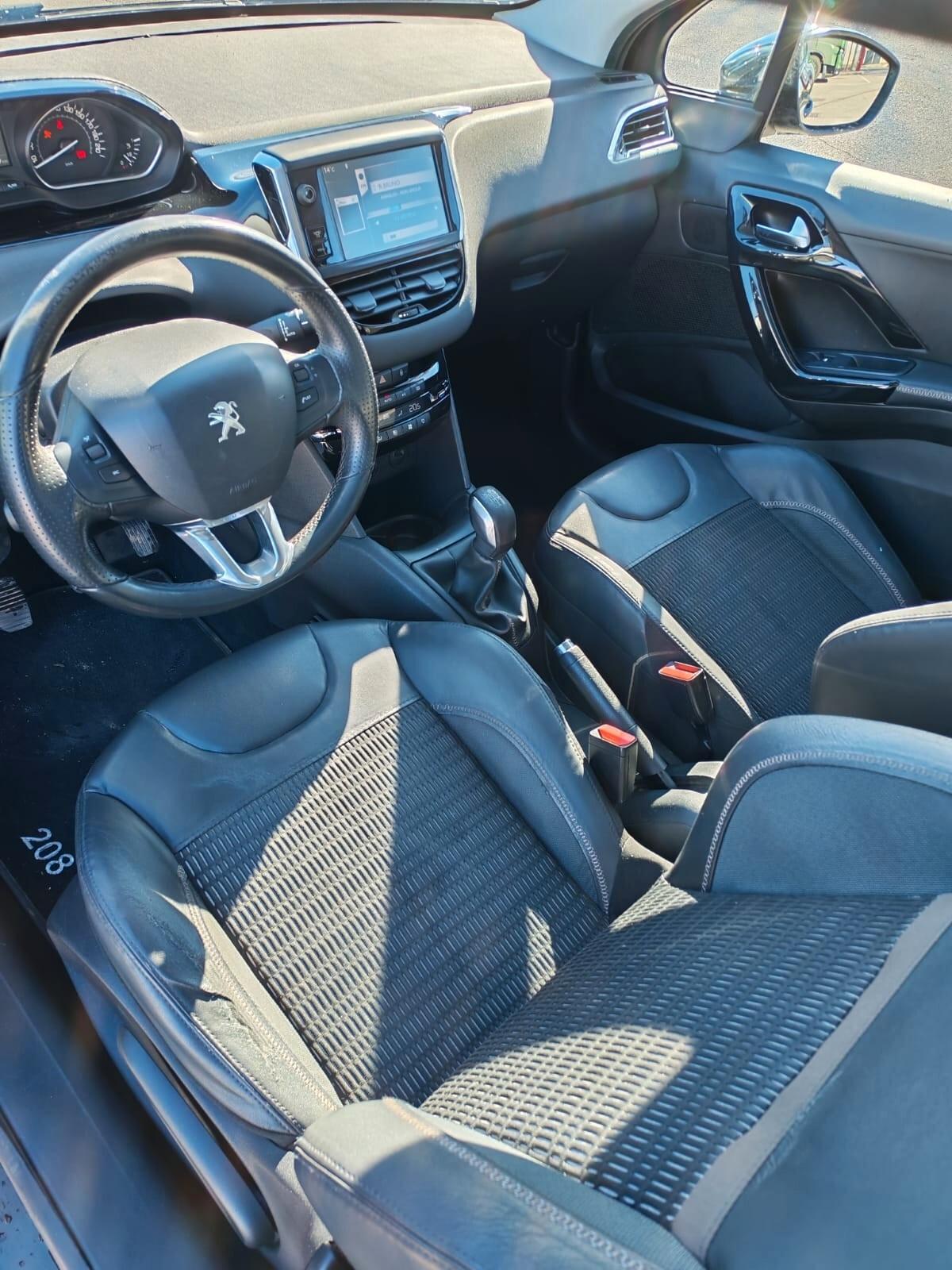 Peugeot 208 1.2 VTi 82 CV 3 porte Active