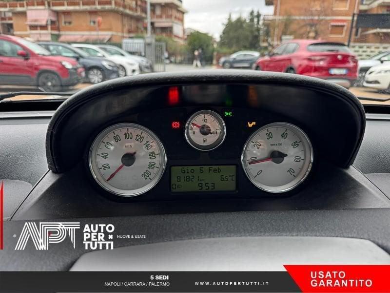 Lancia Ypsilon Ypsilon 1.2 8v New Oro (oro)