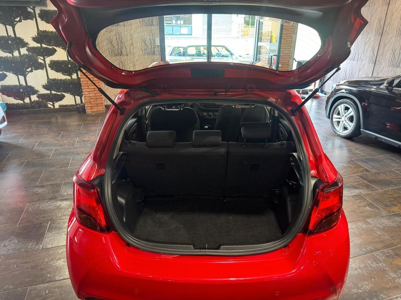 Toyota Yaris 1.0 5 porte Cool