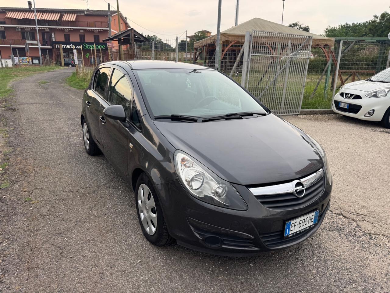 Opel Corsa 1.2 80CV 5 porte GPL-TECH Edition