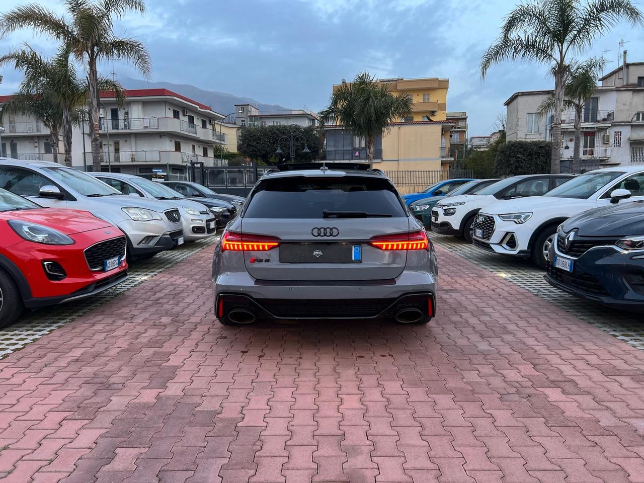 Audi A6 RS 6 Avant 4.0 TFSI V8 quattro tiptronic