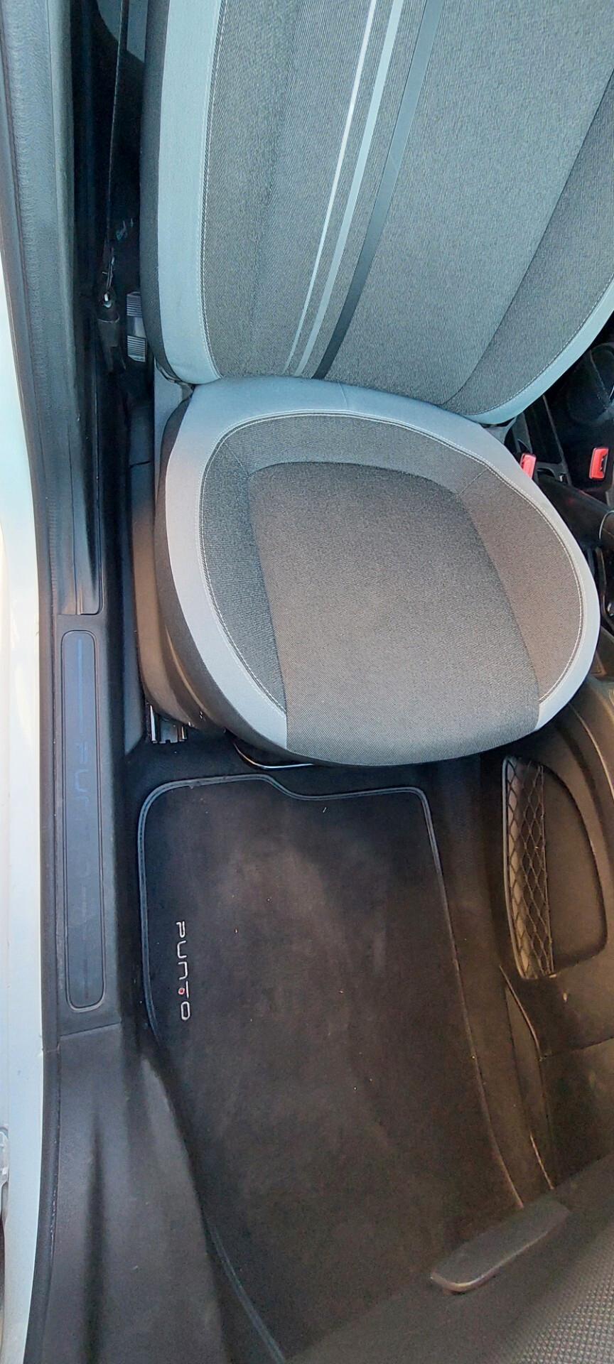 PUNTO 1,4 FIRE NATURAL POWER METANO DI SERIE FIAT LEGA CRUISE SENSORI IMPECCABILE