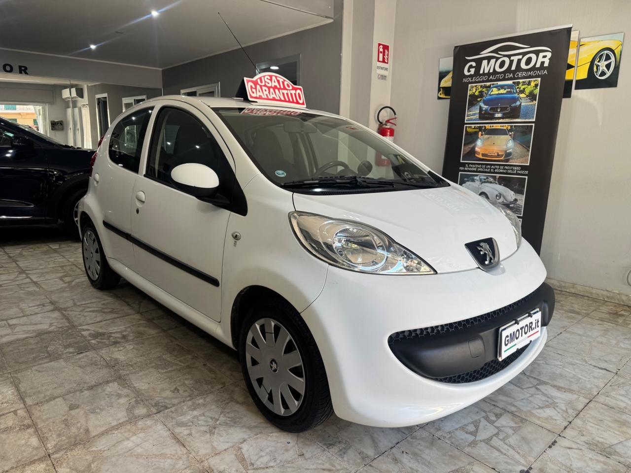 Peugeot 107 1.0 68CV 5p. Sweet Years 2Tronic