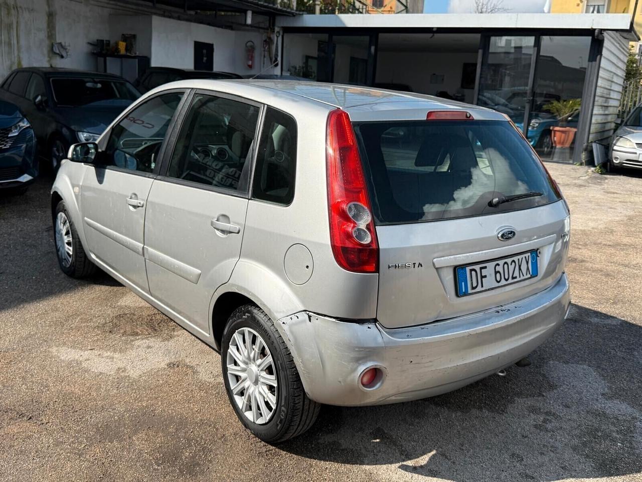 FORD FIESTA 1.4 TDCi 5p. GHIA 70CV