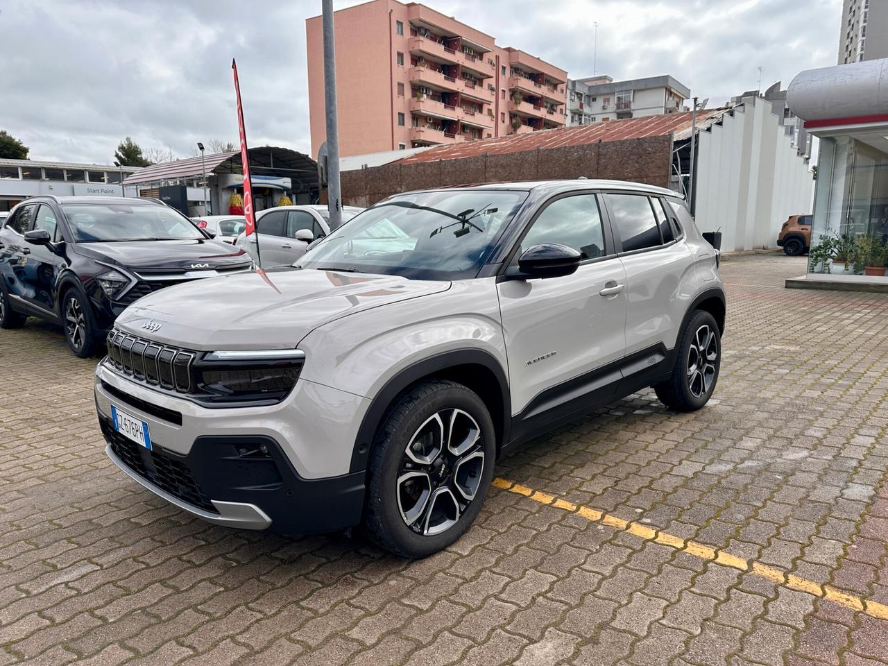 Jeep Avenger 1.2 Turbo 100 CV Summit