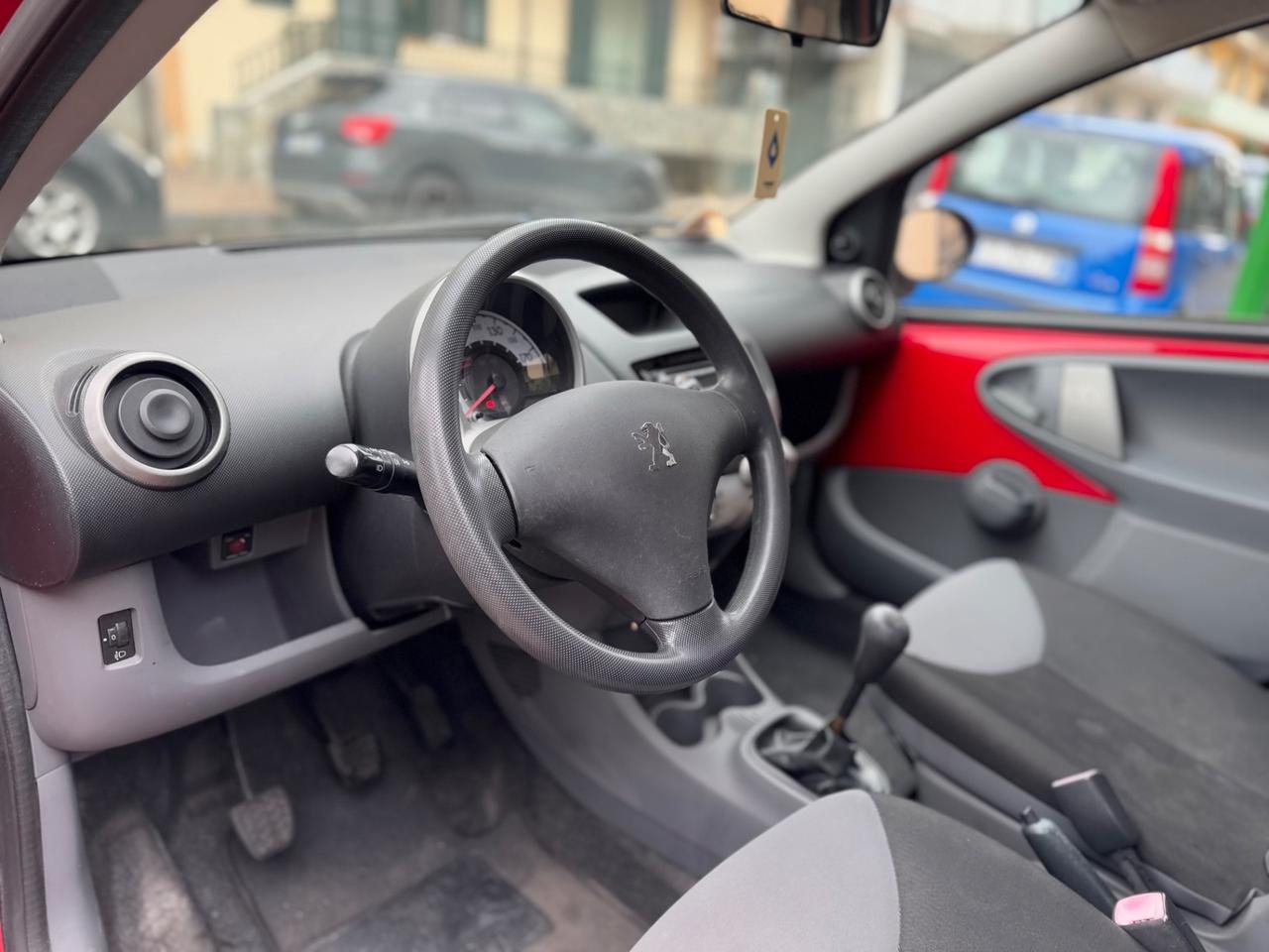 Peugeot 107 1.0 68CV 5p. Sweet Years