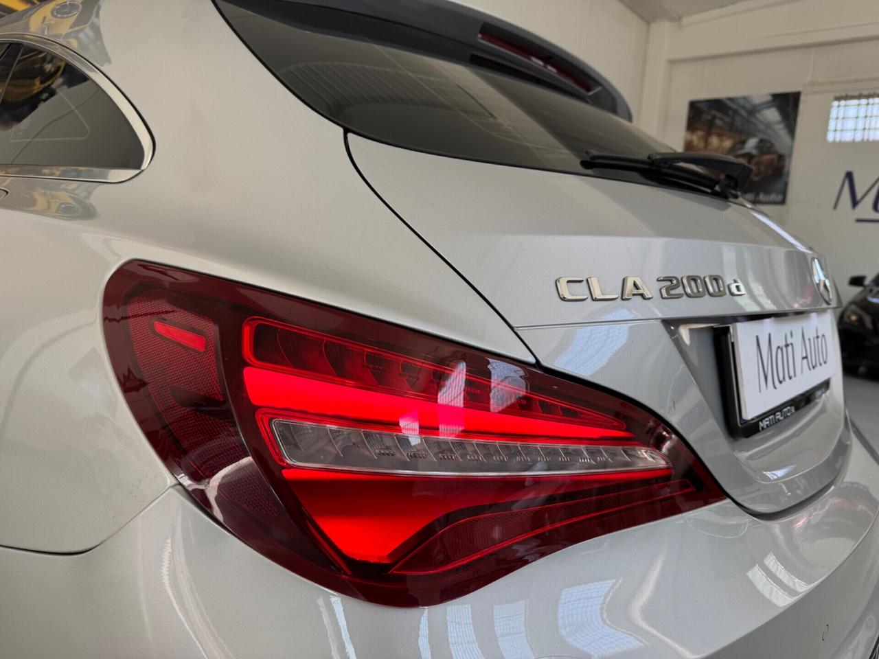 Mercedes-benz CLA 200 CLA 200 d S.W. Automatic Premium Auto