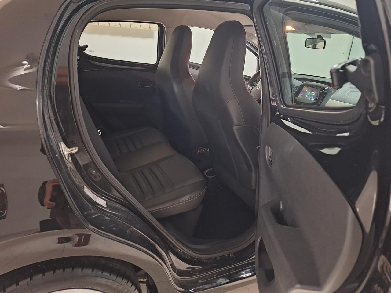 Citroen C1 VTi 68 Shine INTROVABILE - PELLE/CARPLAY/RETROCAMERA