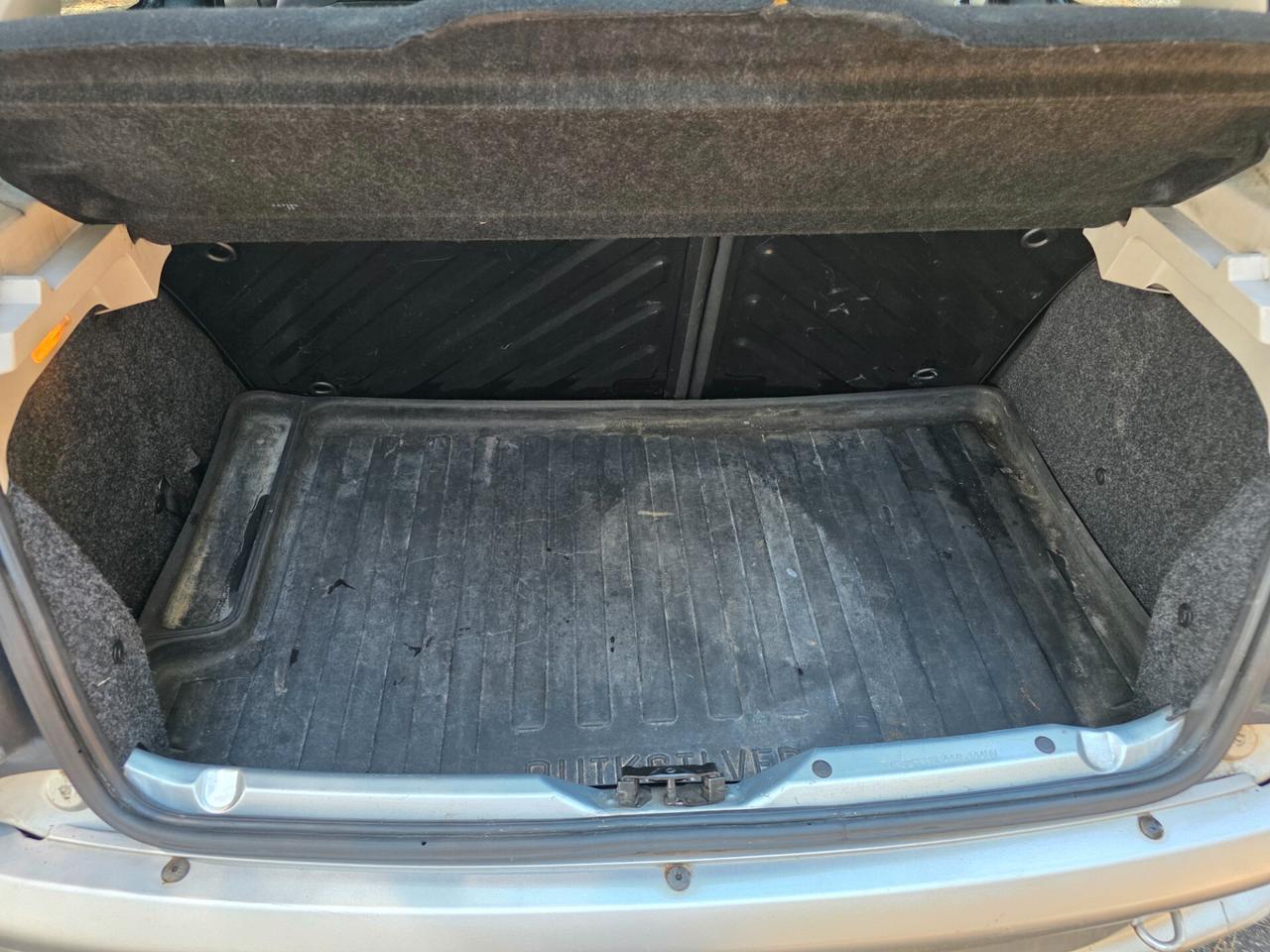 Peugeot 206 1.4 3p. Geosat