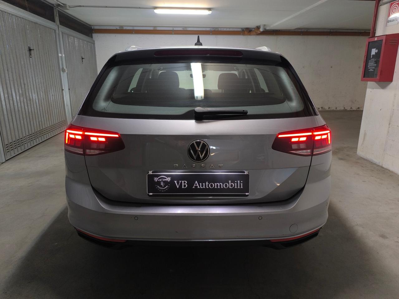 Volkswagen Passat Variant 2.0 TDI SCR 122 CV EVO DSG Business