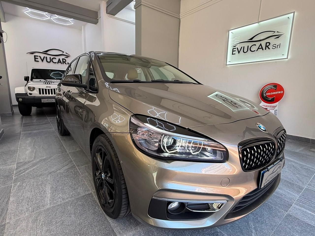 Bmw 2er Active Tourer 218d Luxury