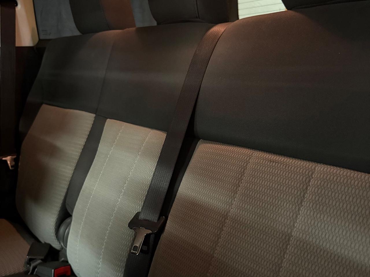 STRAORDINARIO DODGE NITRO 4×4 CON CAMBIO MANUALE