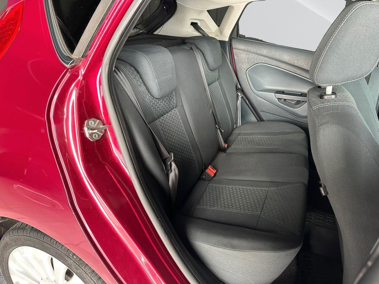 Ford Fiesta 1.4 TDCi 5p. Titanium