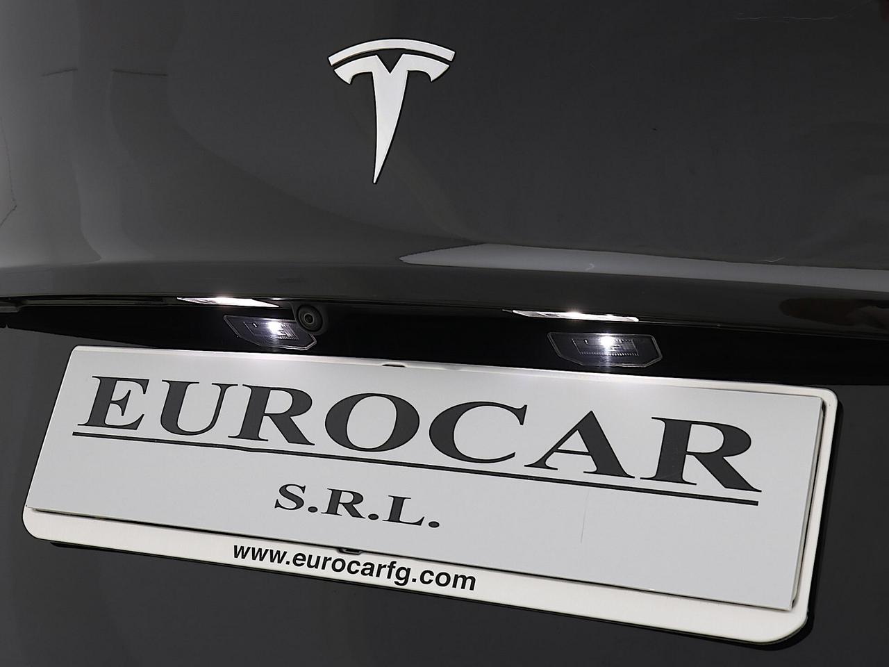 Tesla Model Y Long Range Dual Motor AWD