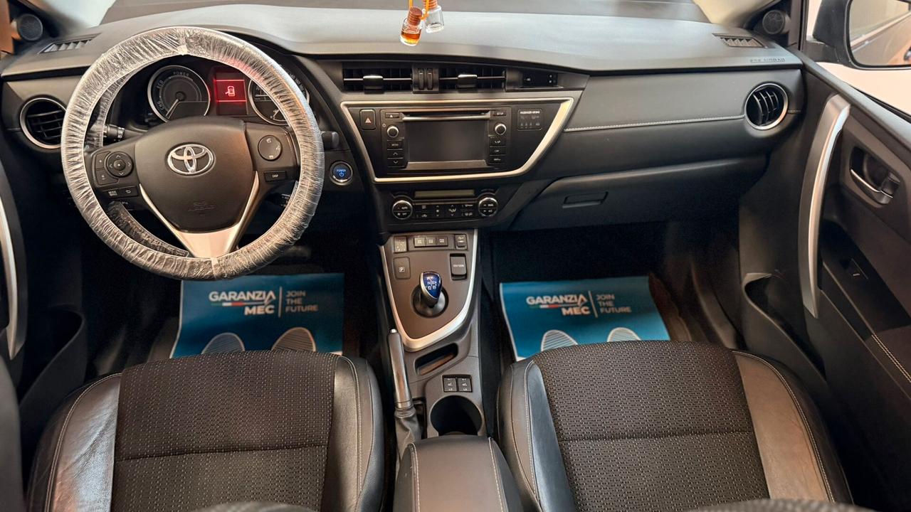 Toyota Auris 1.8 Hybrid 5 porte Lounge