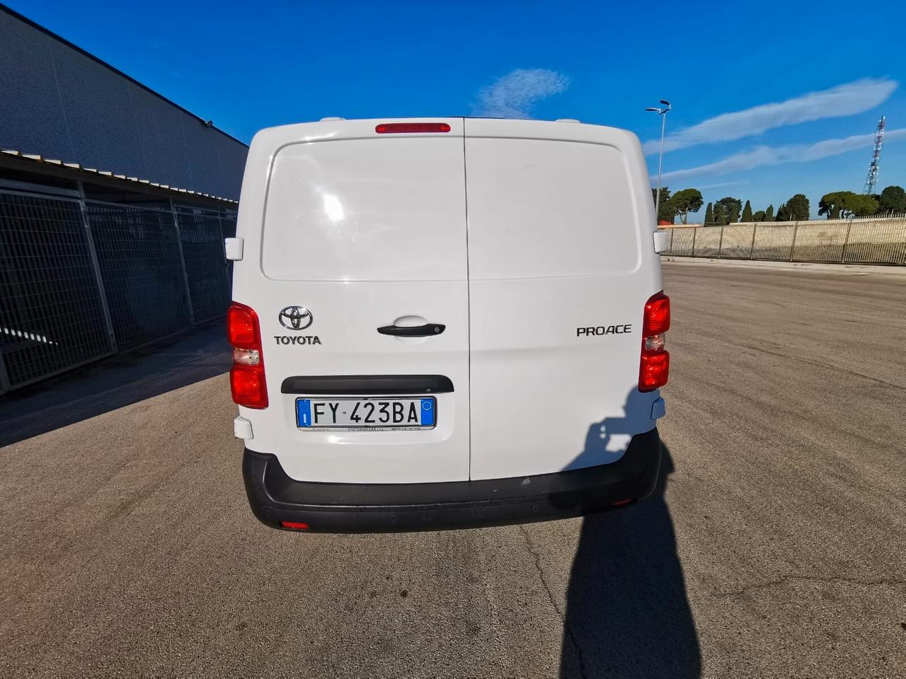 Toyota Proace 1.5D 120CV PL-TN Furg. 5p. 10q Comfort