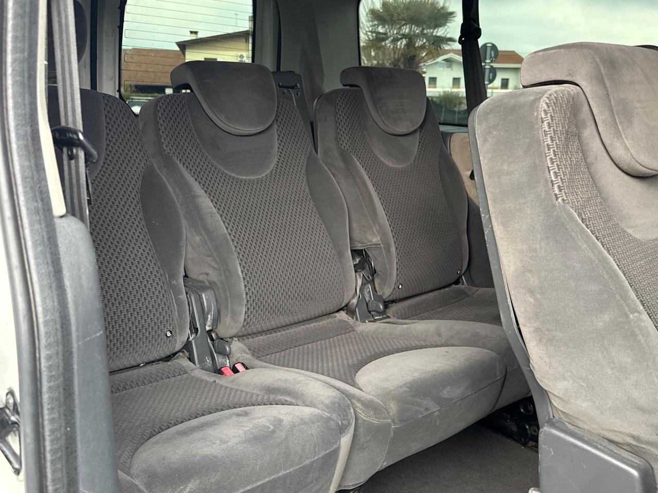 Citroen Jumpy 2.0 HDi/120CV 9 POSTI