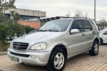 MERCEDES ML 270 turbodiesel cat CDI SE Leather