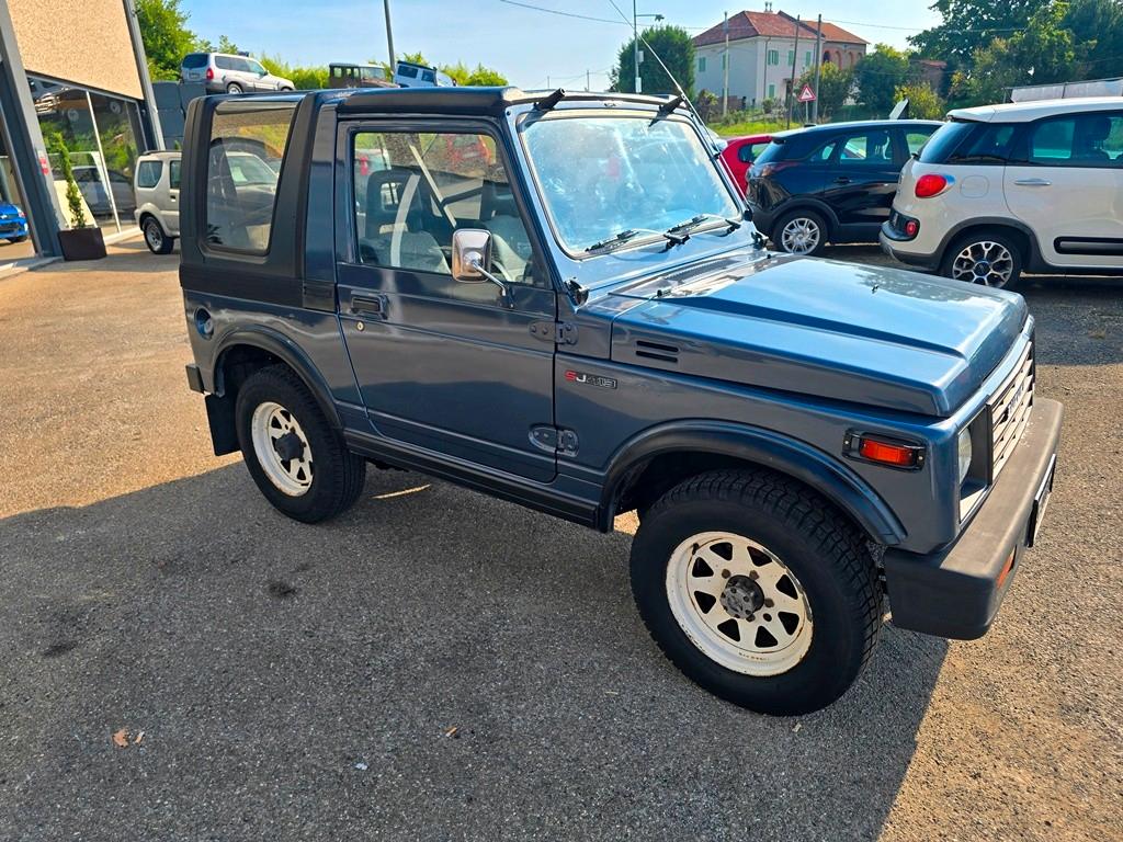 Suzuki SJ 413 SAMURAI SJ413 Cabriolet