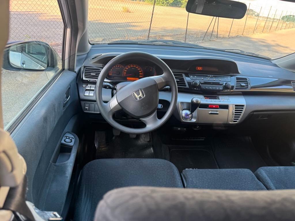 Honda FR-V 1.7 Benzina NEOPATENTATI 6 posti