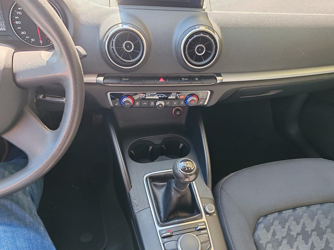 Audi A3 SPB 1.6 TDI clean diesel Business