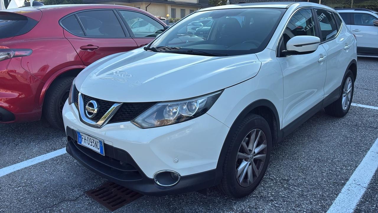 Nissan Qashqai 1.2 DIG-T Acenta